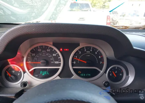 2009 Jeep Wrangler Unlimited Sahara из США, поврежденный, VIN 1J8GA59199L729543